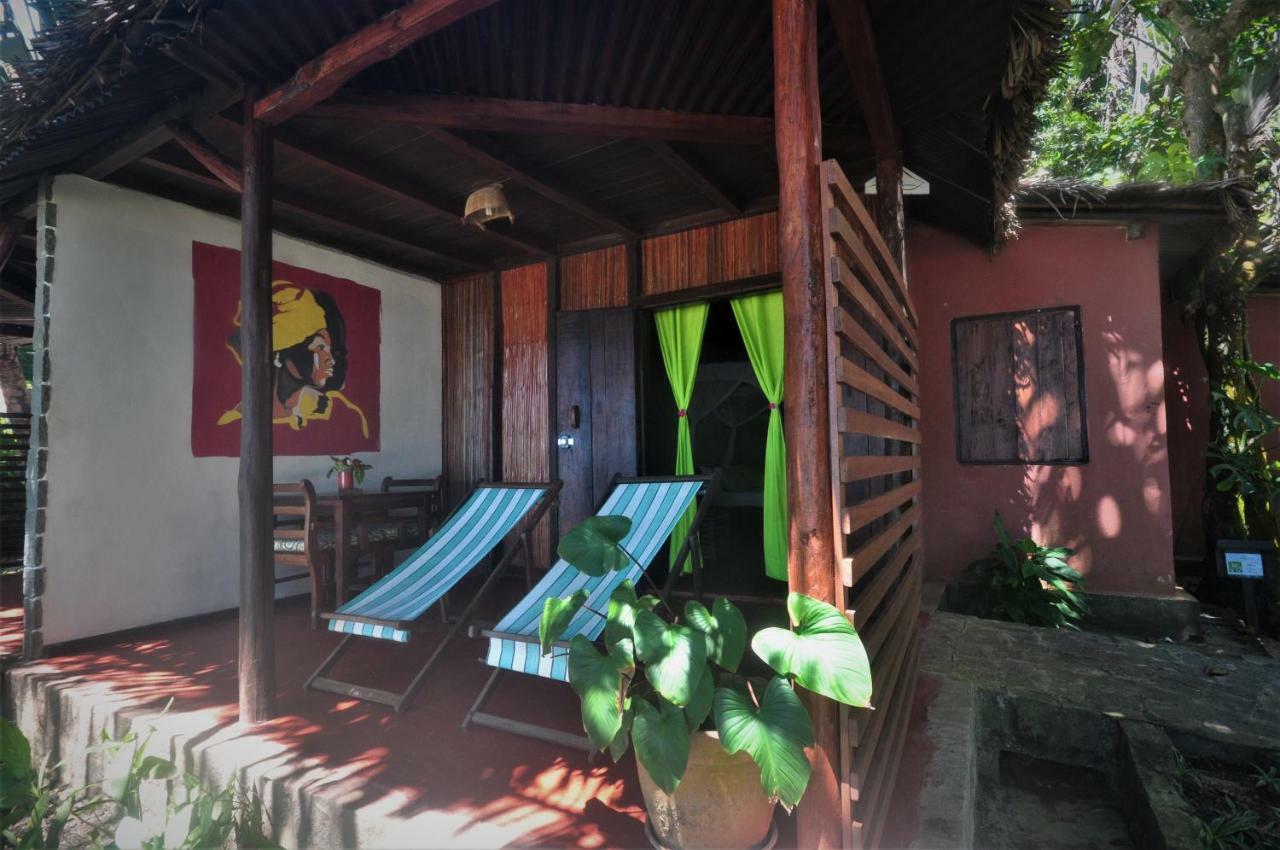 Natiora Green Lodge Ile Sainte-Marie Kamer foto